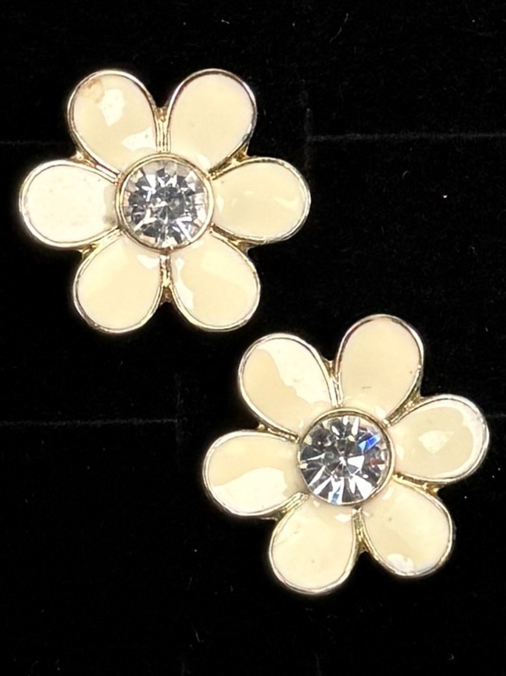 Vintage weighted Cream Bling Flower Pierced Earrings
